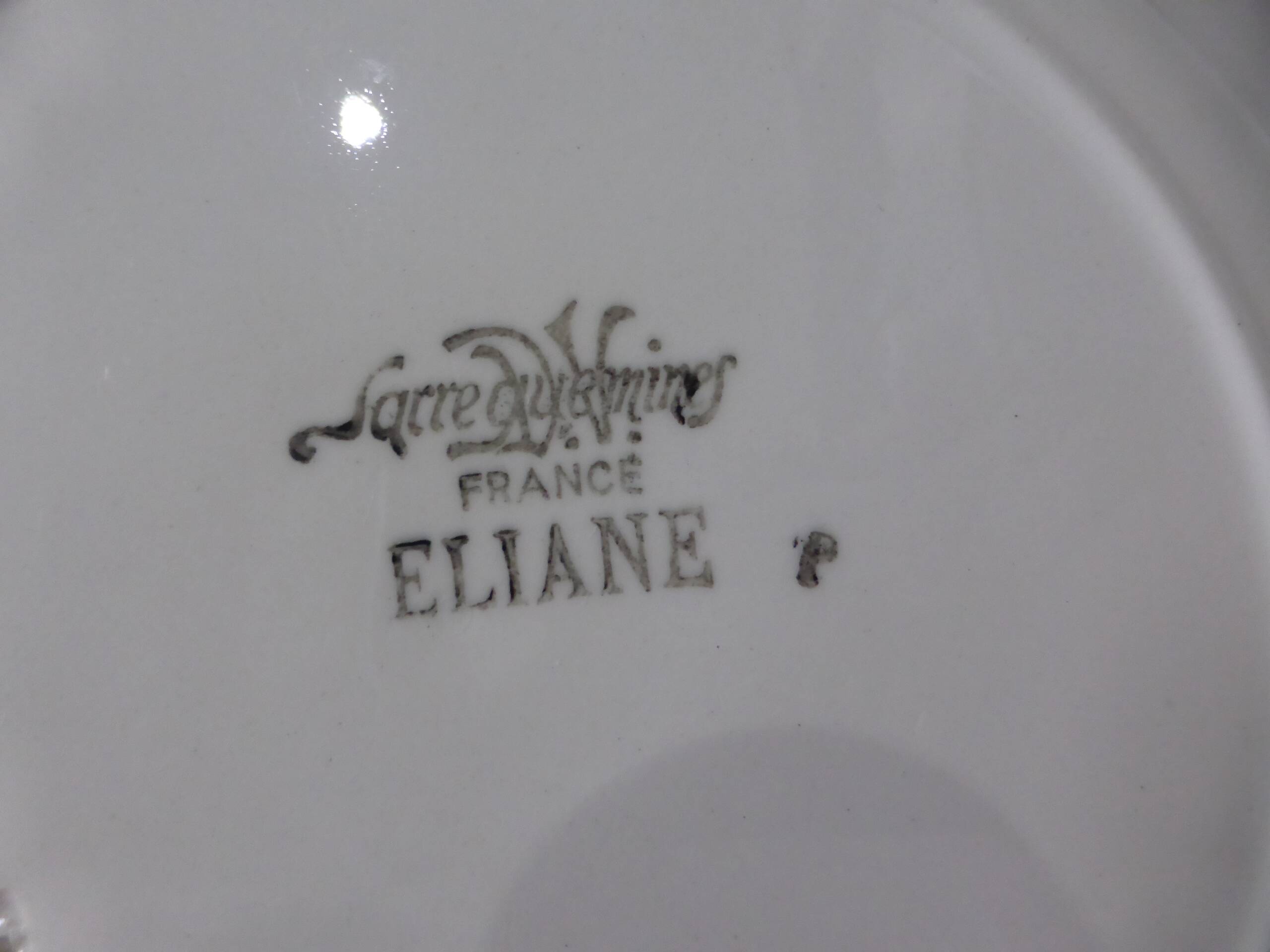2 vintage Sarreguemines dinner plates, Eliane model