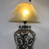 Lampe de salon, fer forgé et verre soufflé