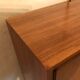 Buffet sur pieds placage de noyer blond