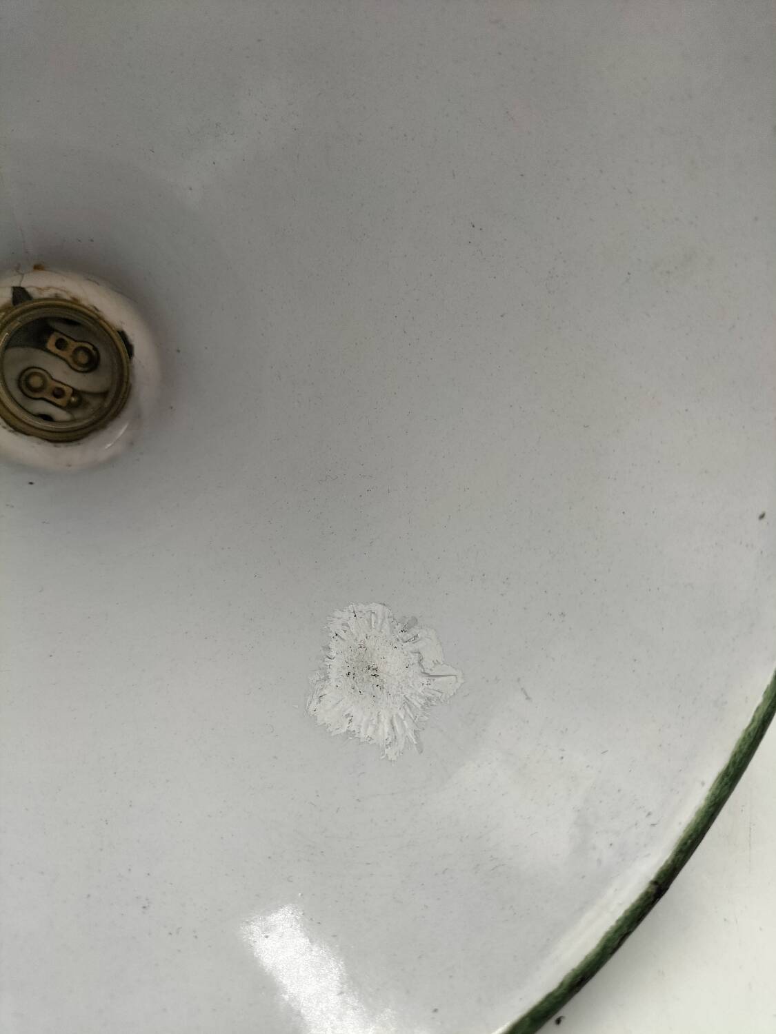 Suspension cone enamelled sheet metal