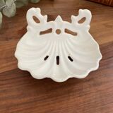 Enamelled cast iron soap dish