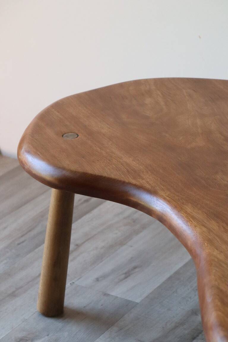 Vintage "bean" coffee table in solid wood, 1960
