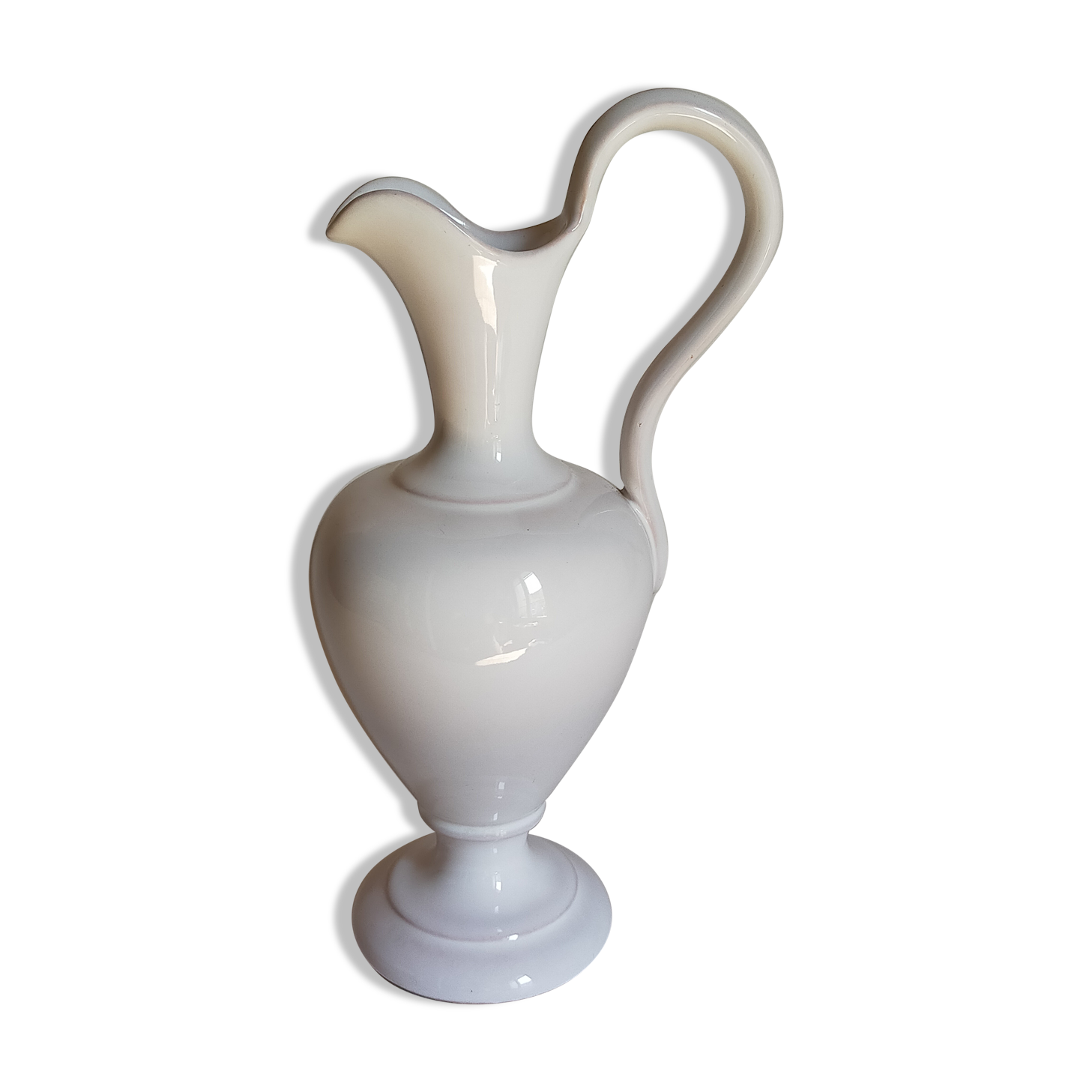 Soliflore with vintage white porcelain handle