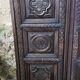 Paire de portes sculptées