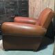 Fauteuil club moustache en cuir marron