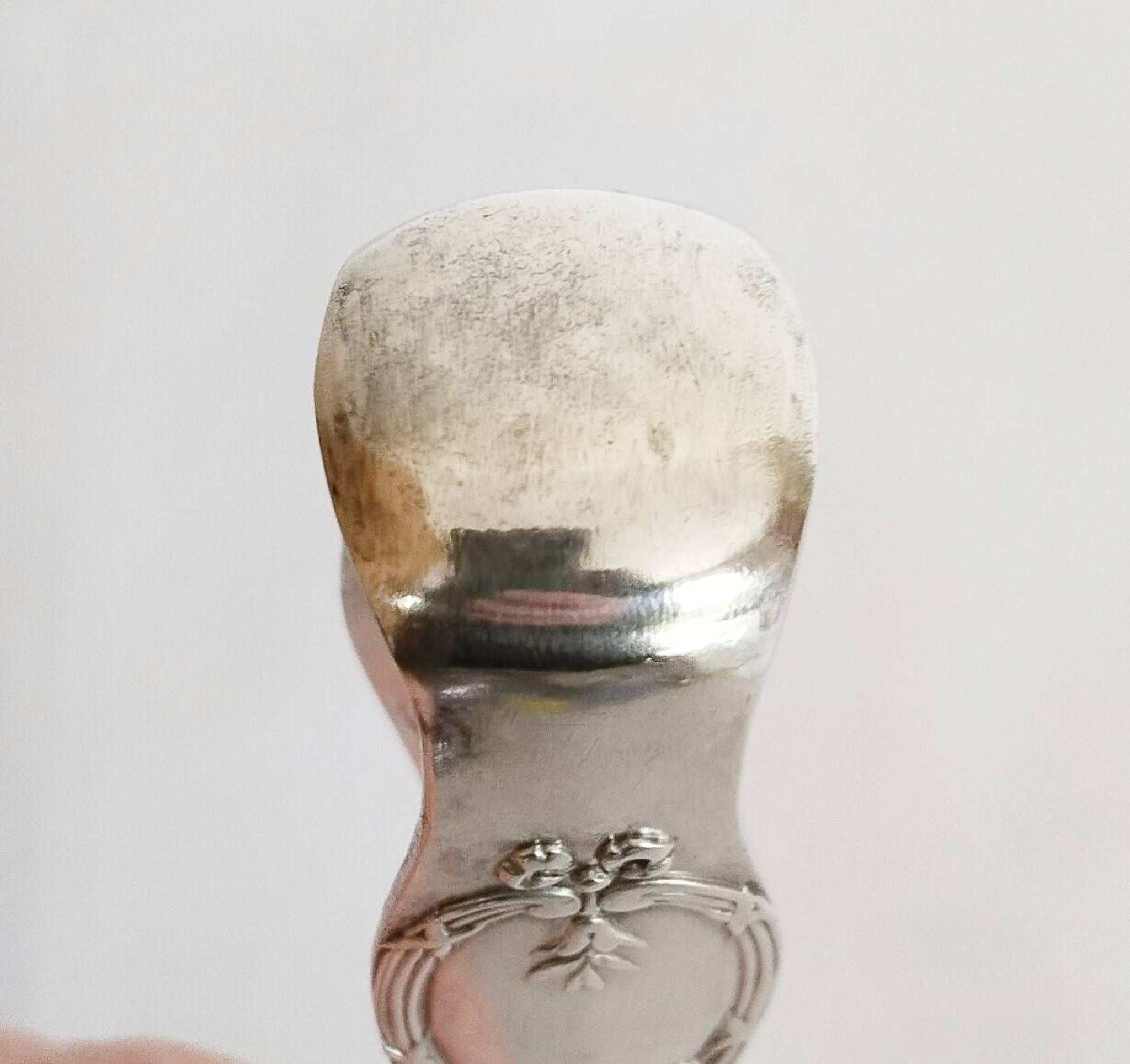 Silver-plated metal sugar or ice cube tongs, lion paws (ref 4)