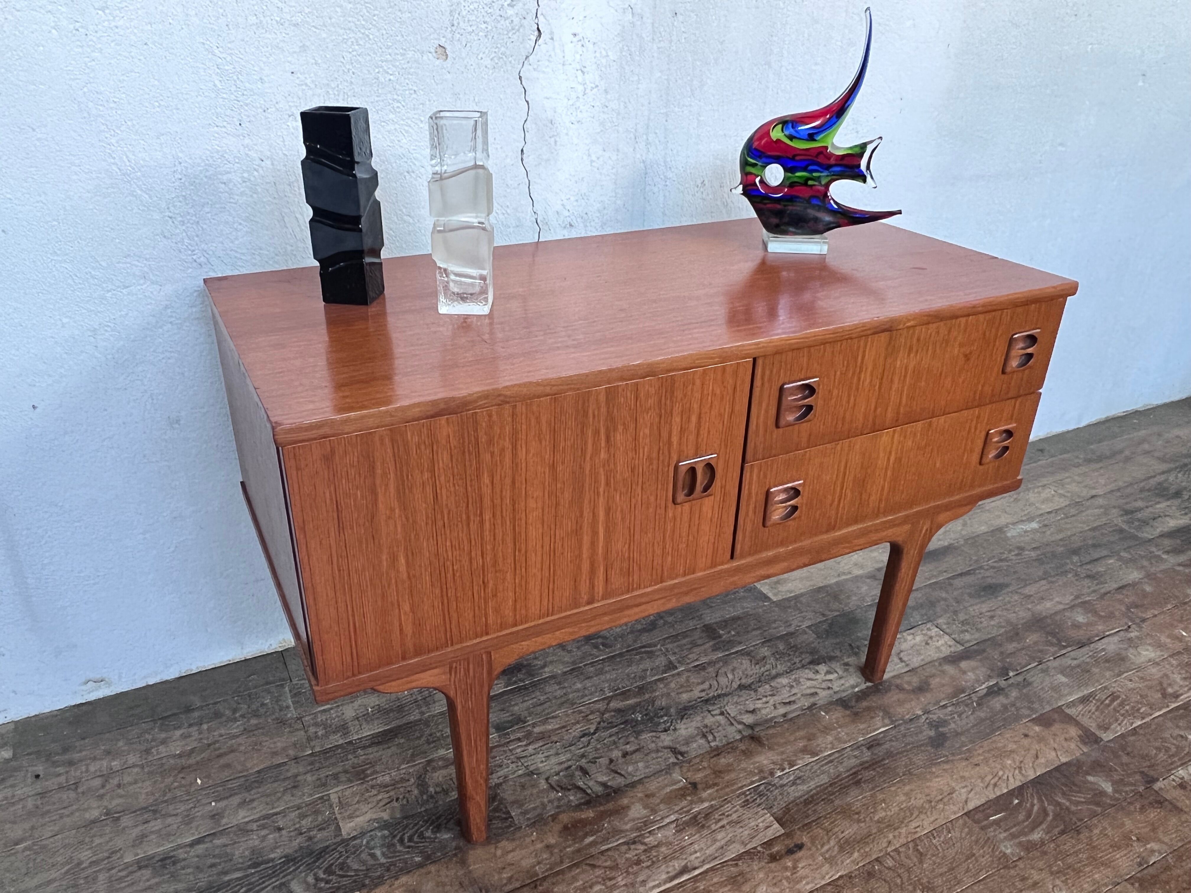 Scandinavian enfilade, teak tv stand design 1960 vintage