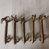 Antelope knife holder