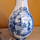 Royal Delft - Mosa Delft par Louis Regout (1832-1905) - Lampe en céramique de forme balustre - XIXe