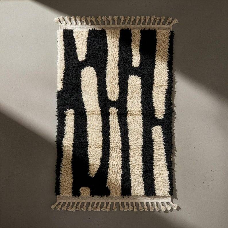 Handmade natural wool rug 250cm x 150cm