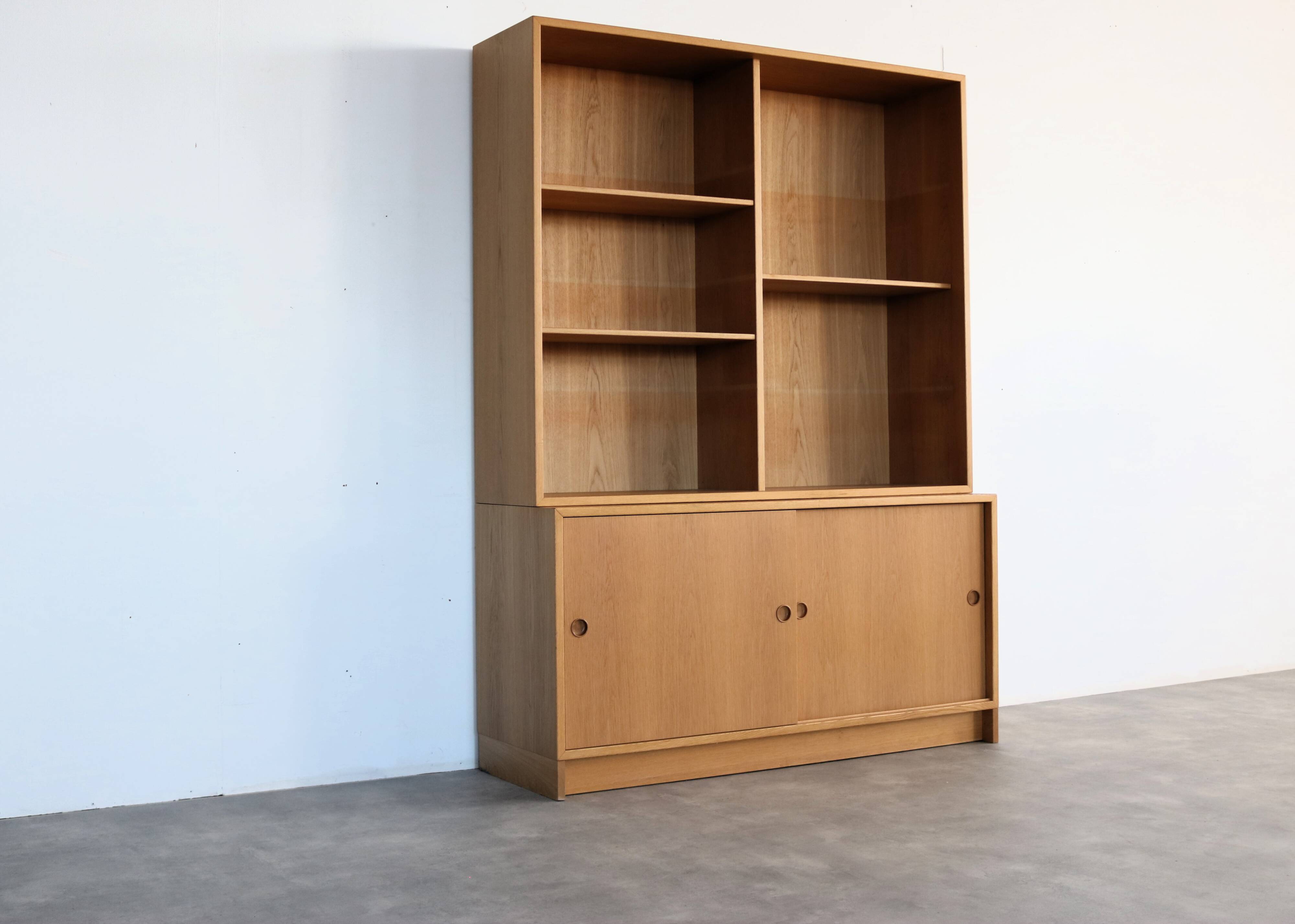 vintage bookcase | wall cupboard | 60s | Borge Mogensen