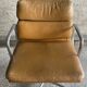 Fauteuil en cuir camel EA 208 par Charles Eames pour Herman miller