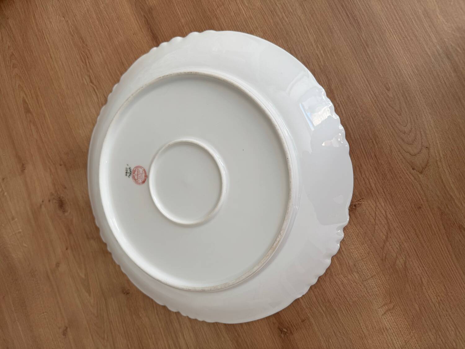 Porcelain plate from Paris E. Bourgeois