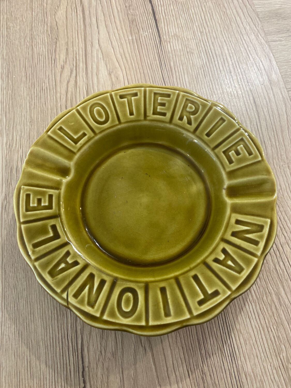 Green ashtray khaki olive National Lottery, Gien france, empty vintage pocket, France