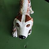 Décor de jardin chien en faïence
