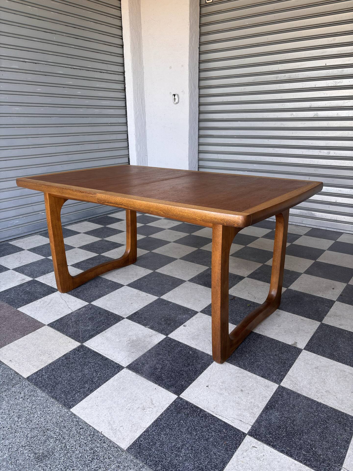 Grande table vintage