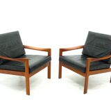 Lounge chairs by Illum Walkelsø for Niels Eilersen, 1960s