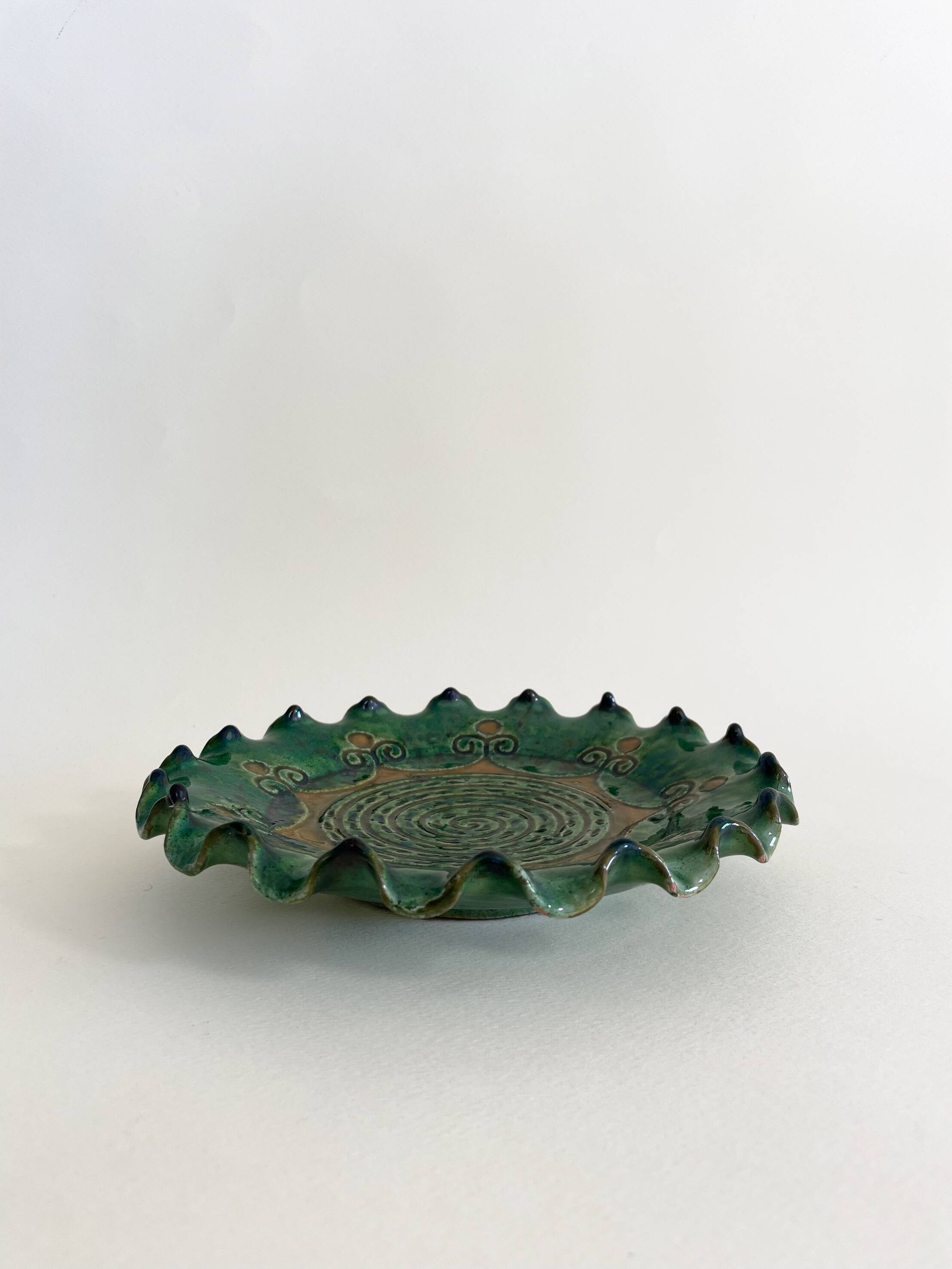 Green enamel decorative plate "Tito"