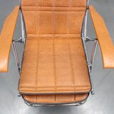1970s Italian folding lounge chair with leatherette upholstery