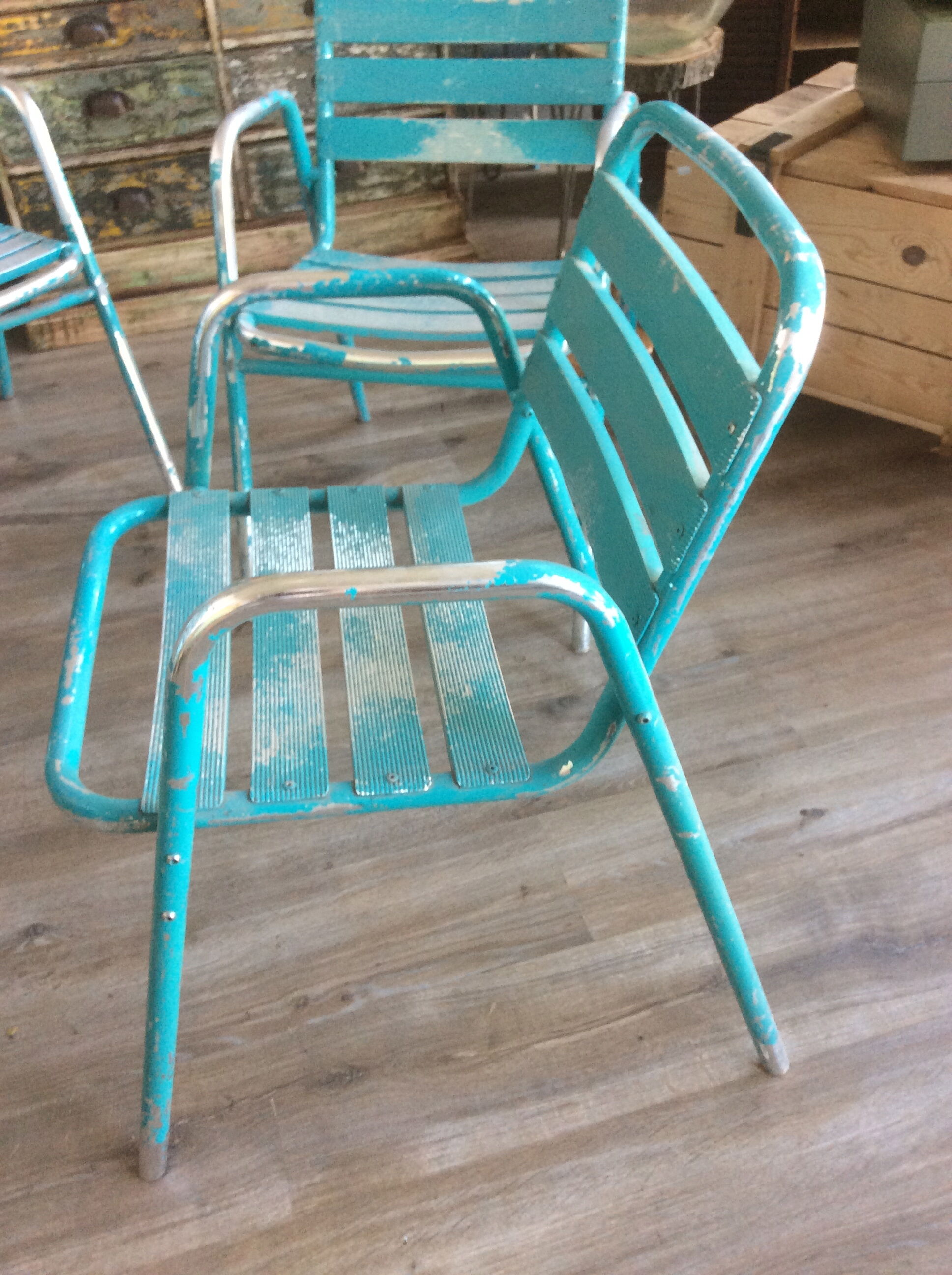 Lot de 10 fauteuils bistrot en aluminium bleu turquoise