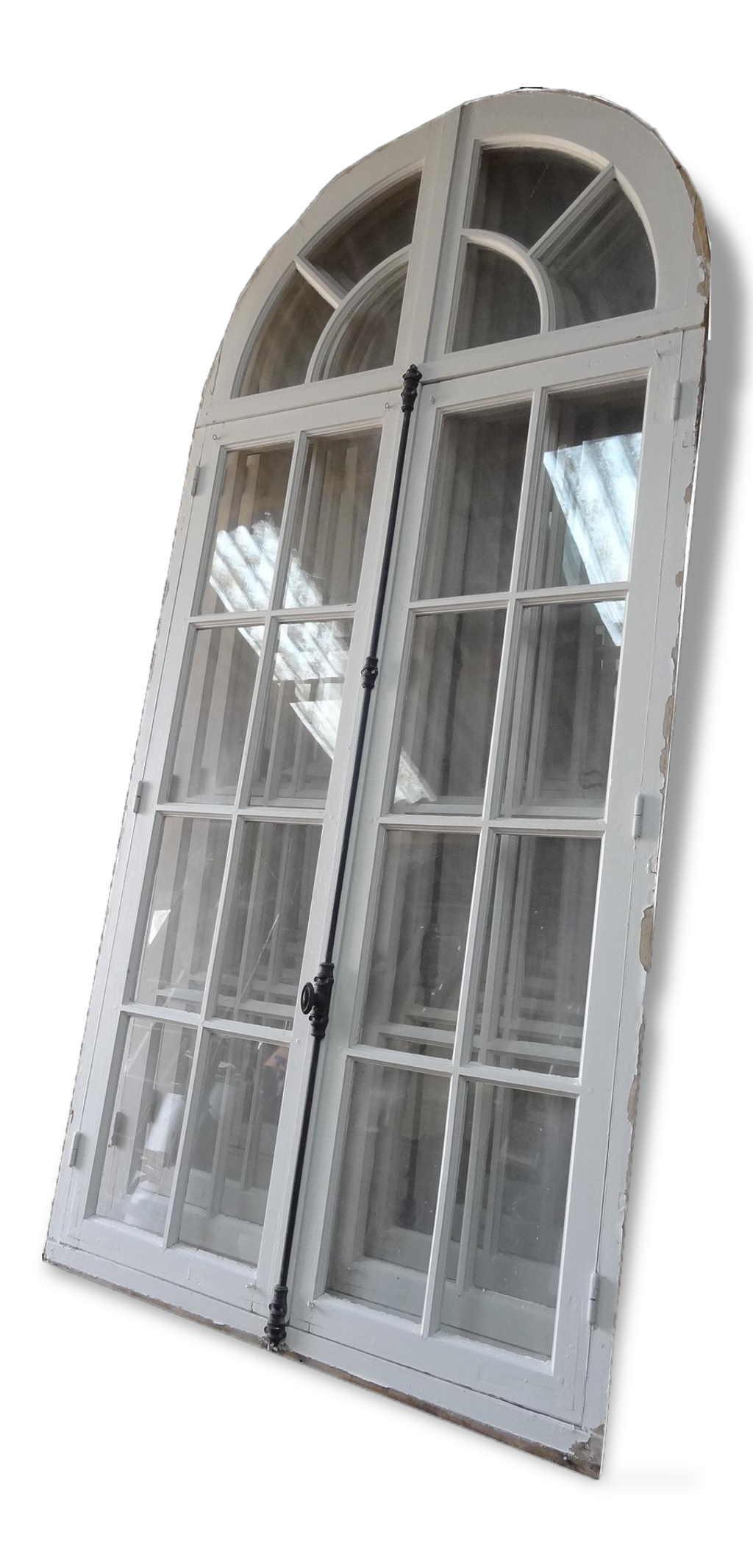 Parures de fenêtre au blanc de Meudon