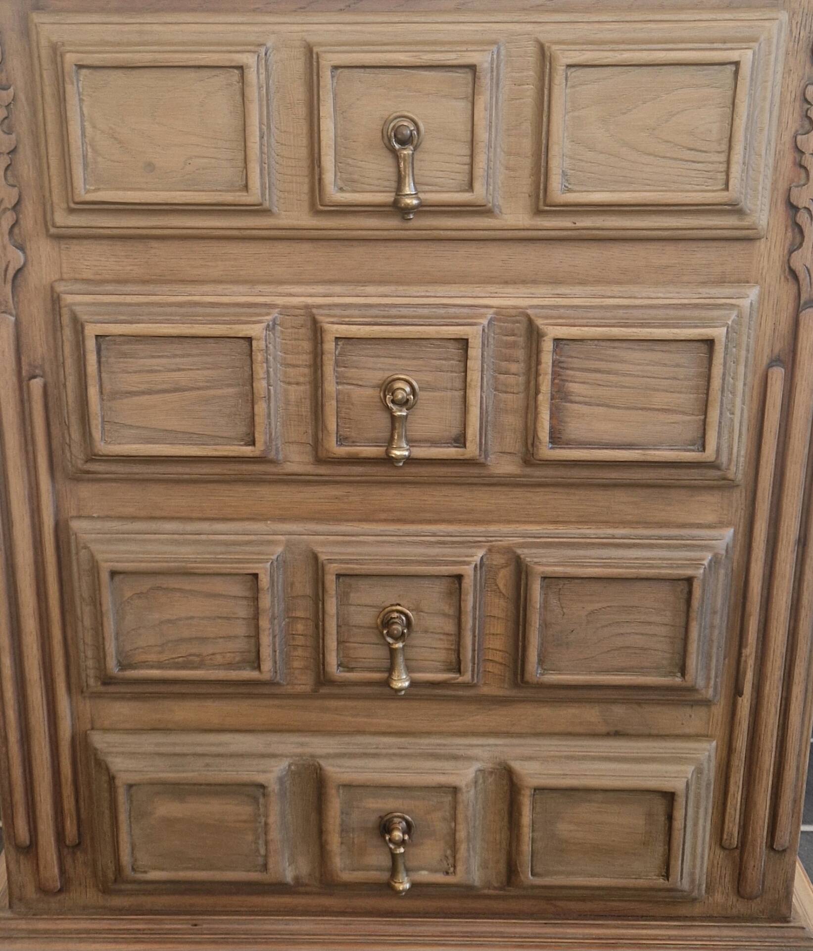 Oak and pine chest of drawers, 1950s.
