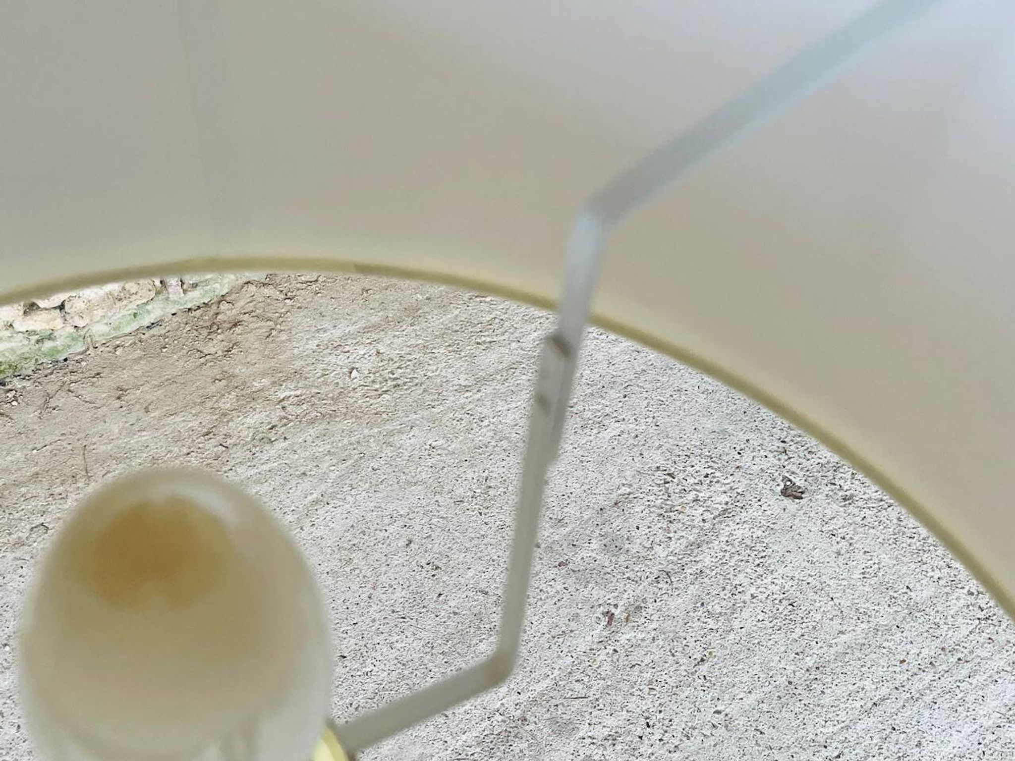 Lampadaire laiton vintage, tripode circa 1960s