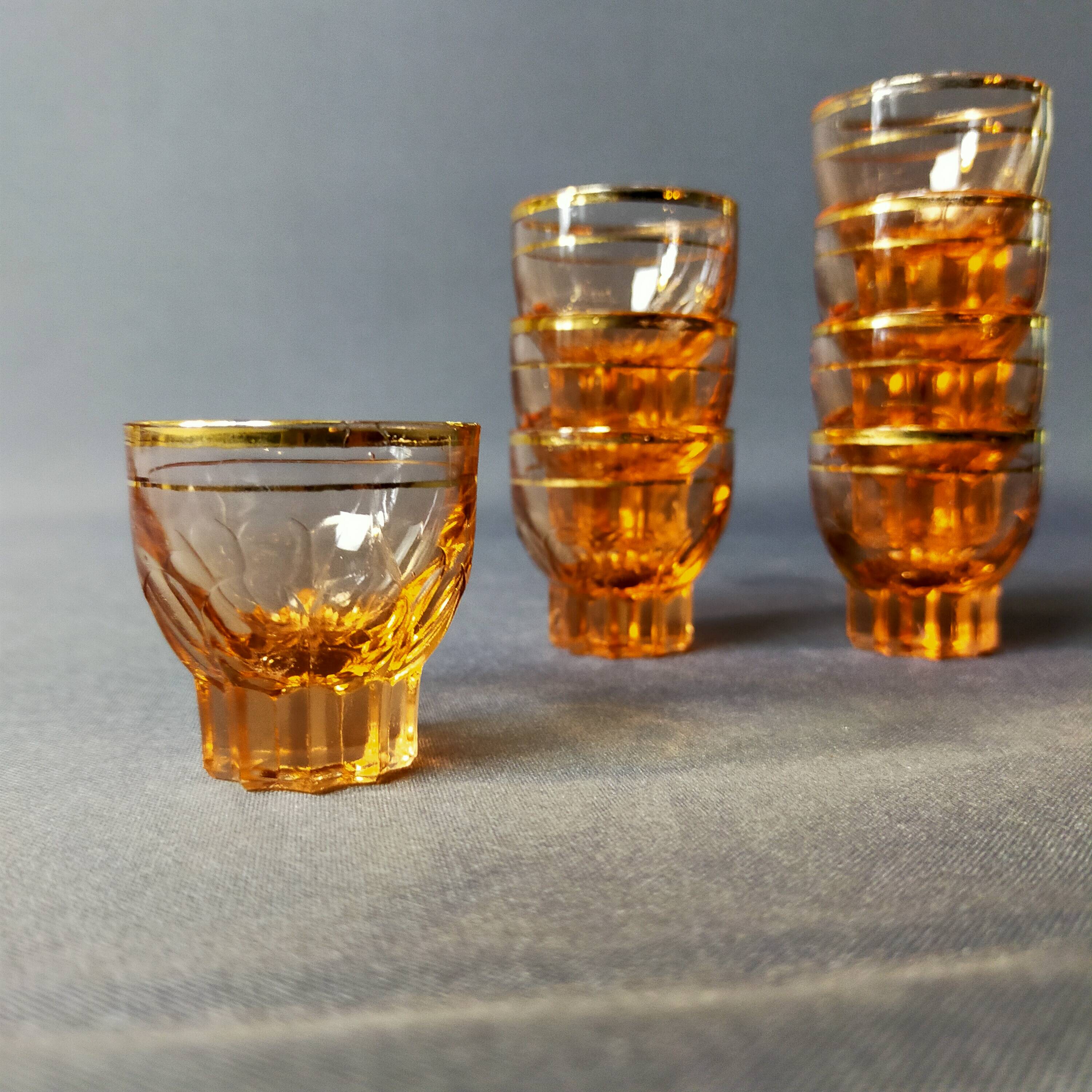 Set of 8 small rosaline glasses