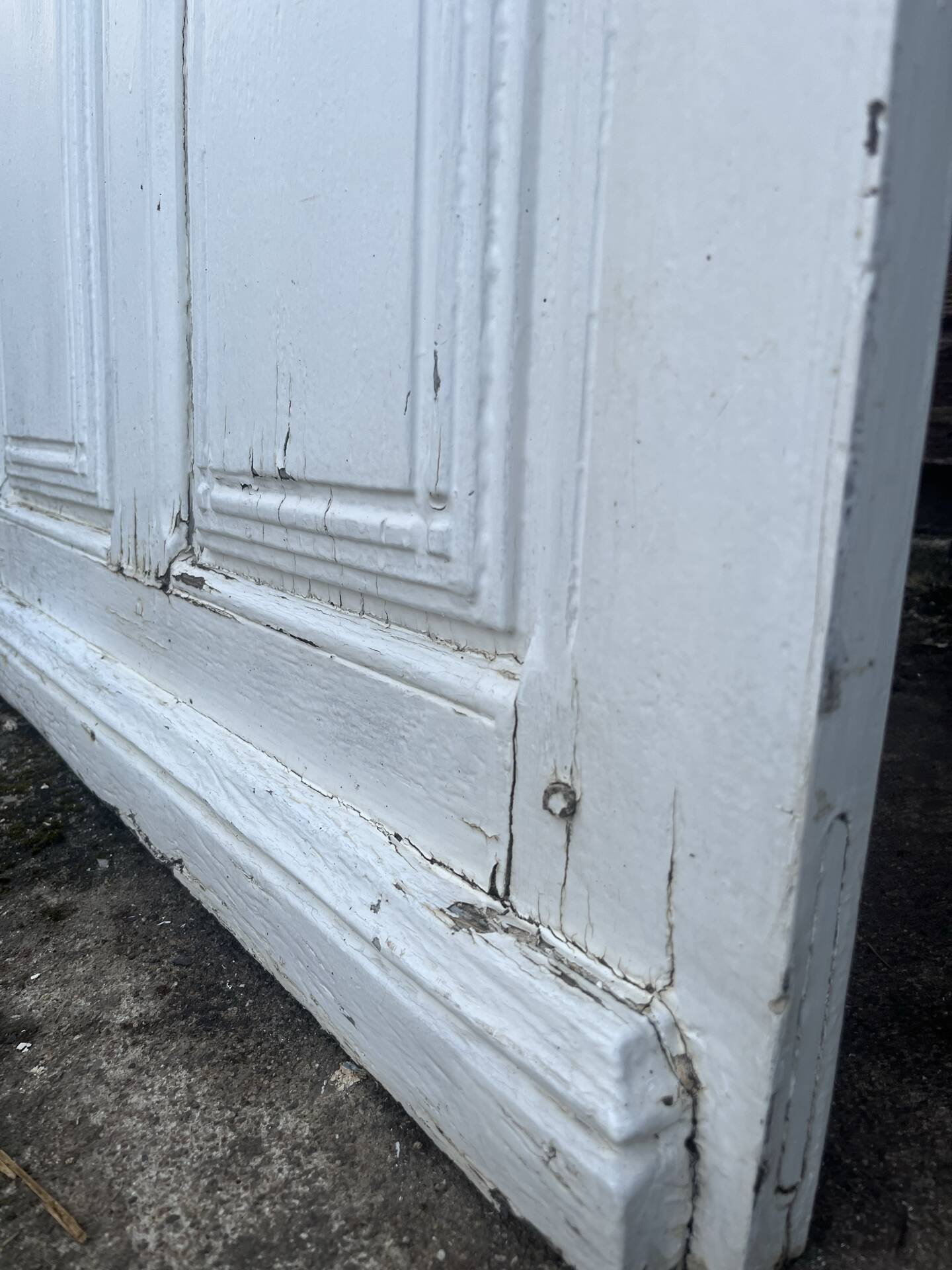 Porte d'entrée ancienne semi-vitrée en bois