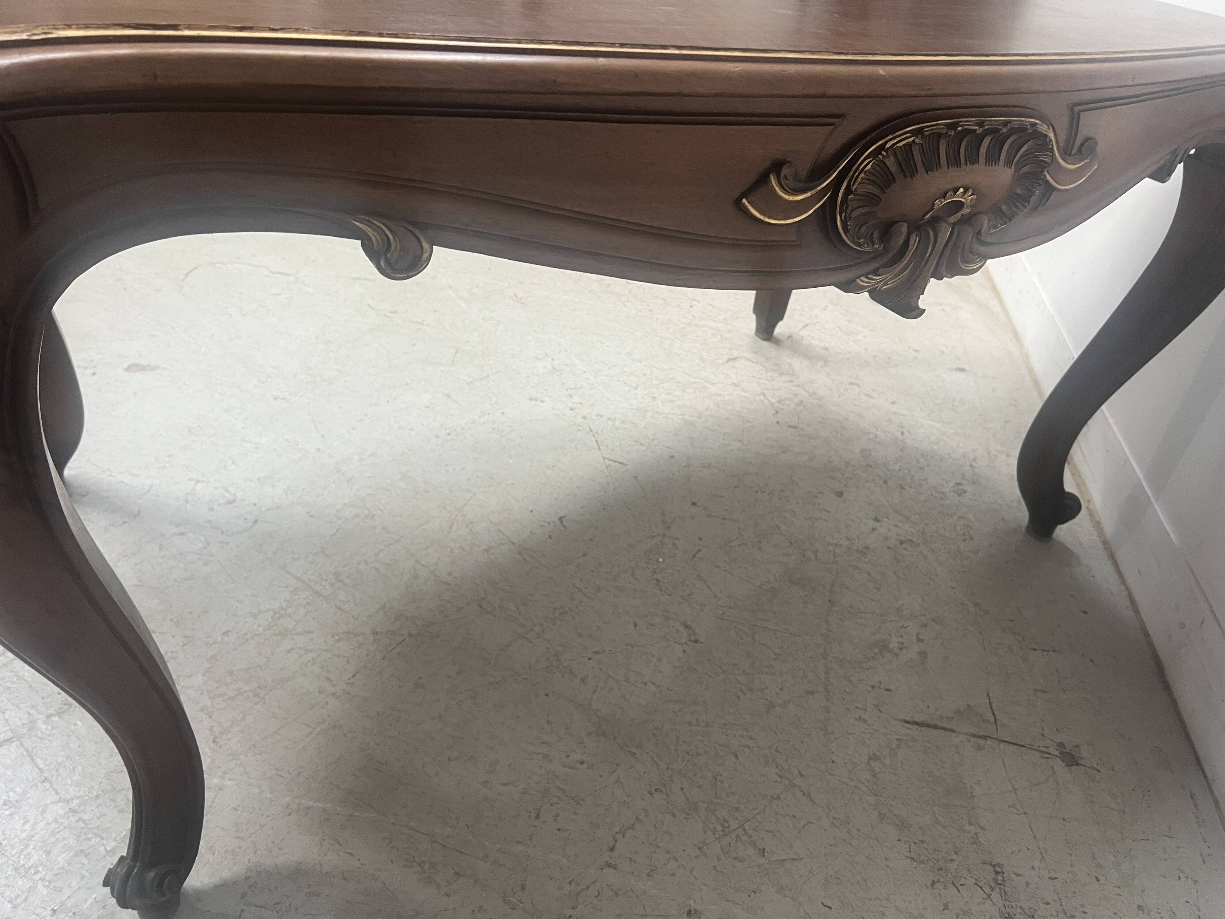 Louis XV style desk in solid walnut, 19th century