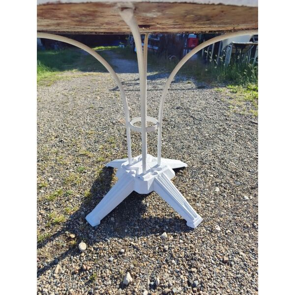 Table de jardin en fonte plateau fer