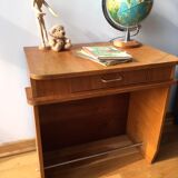Small desk