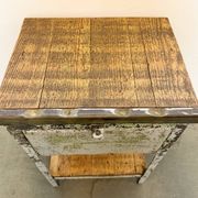 Commode en fer industriel gris, années 1950