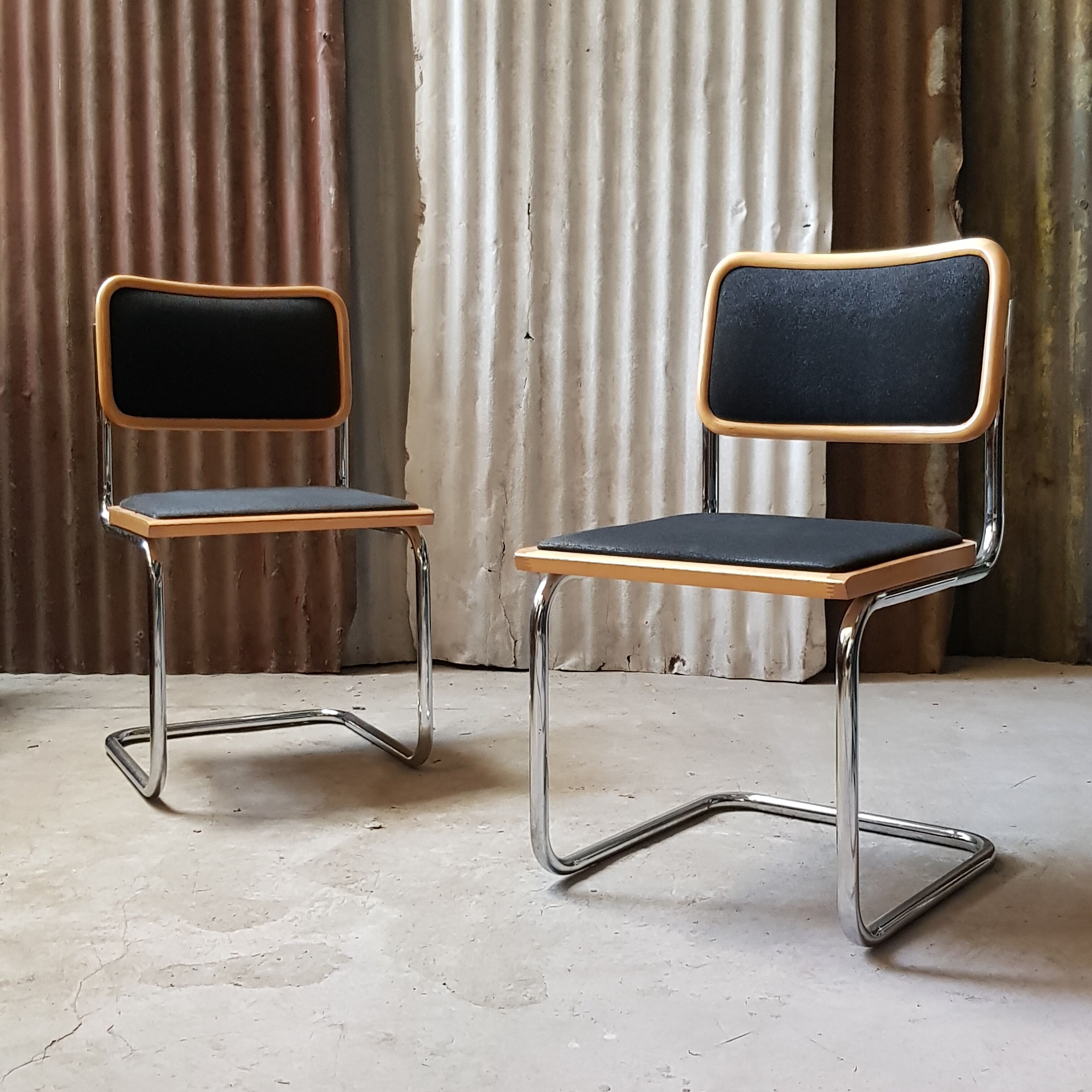 Pair of chair Marcel Breuer Cesca B32