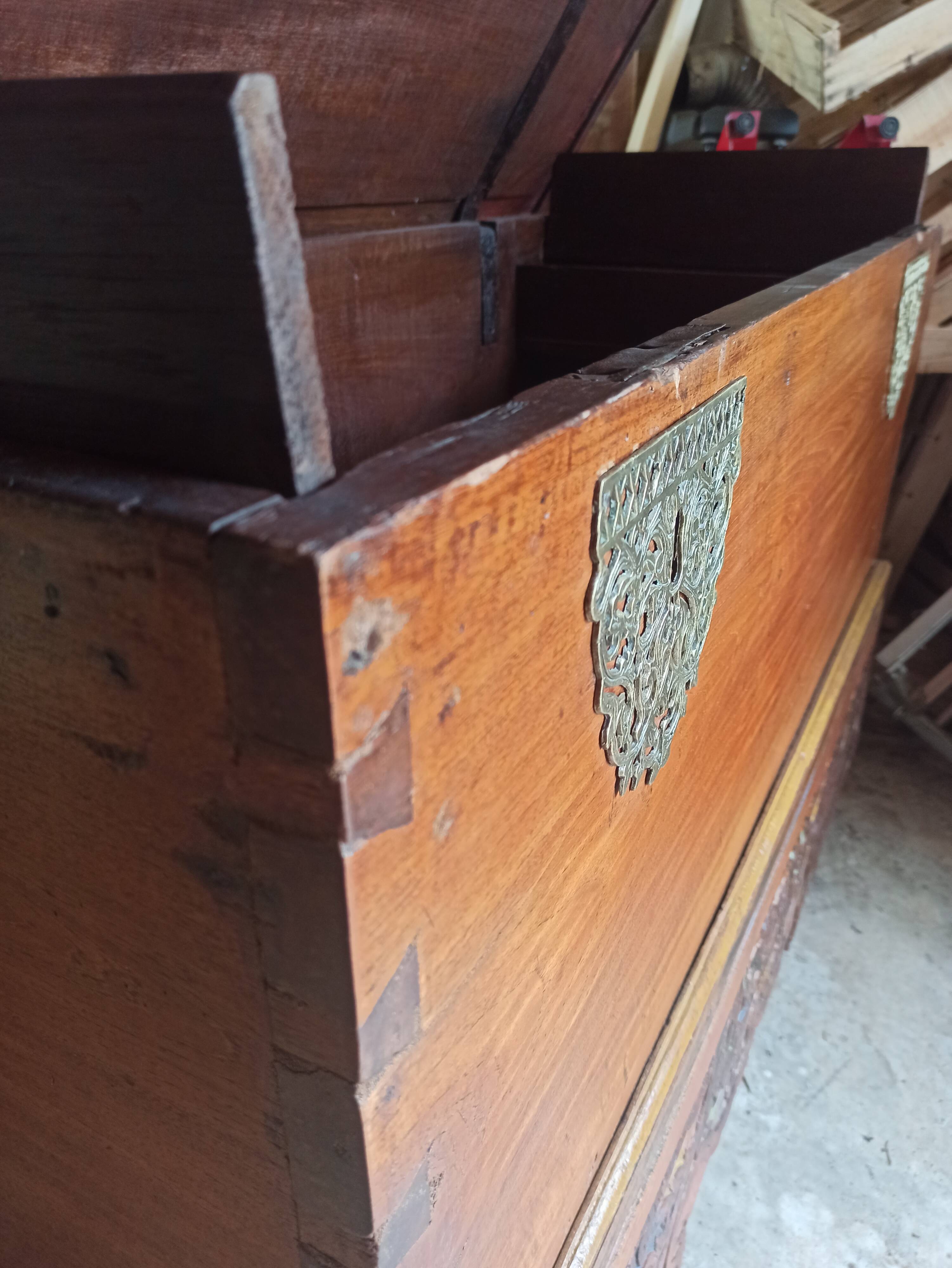 Massive teak balinese wedding box