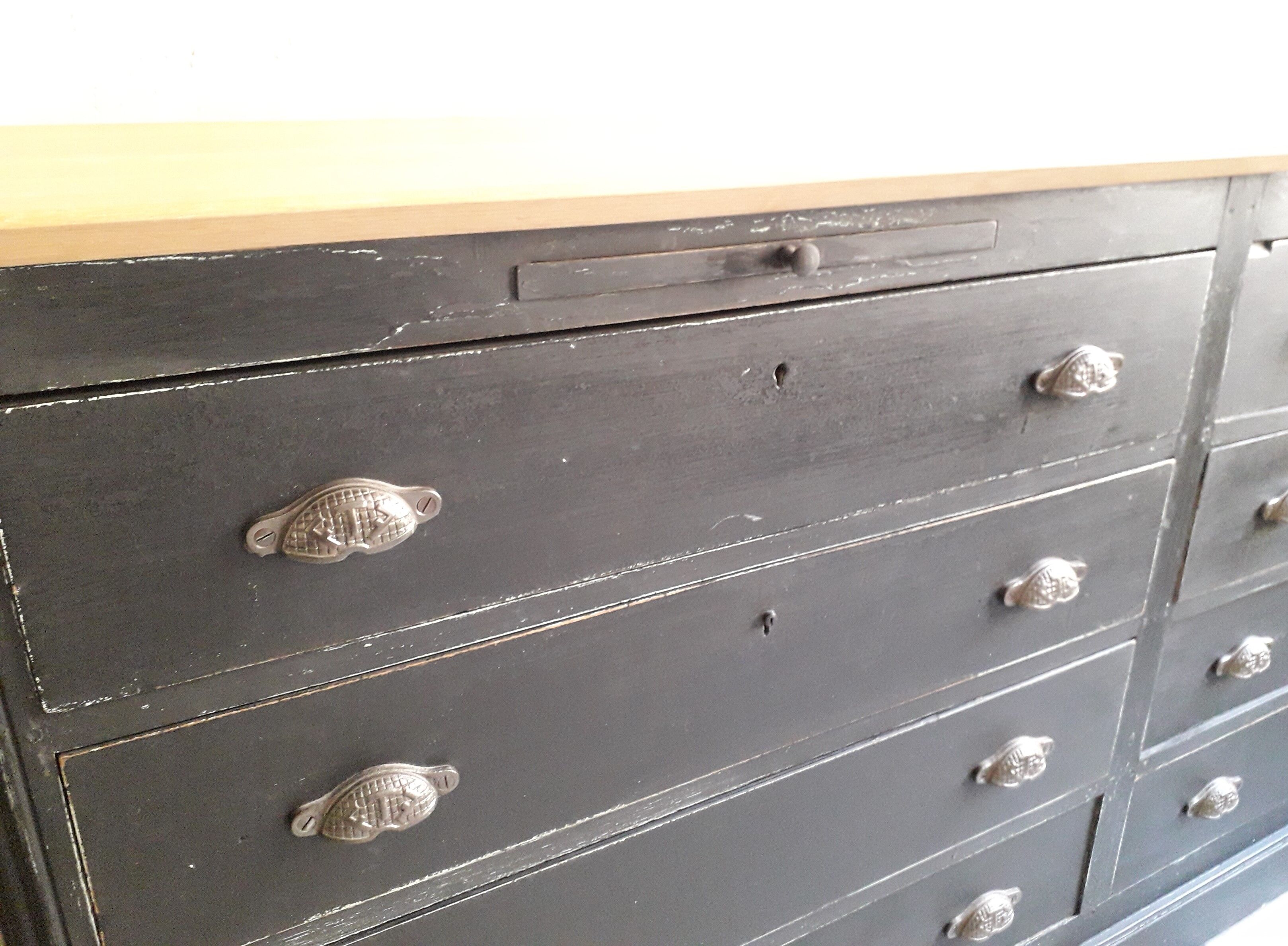 Furniture from craft to drawers