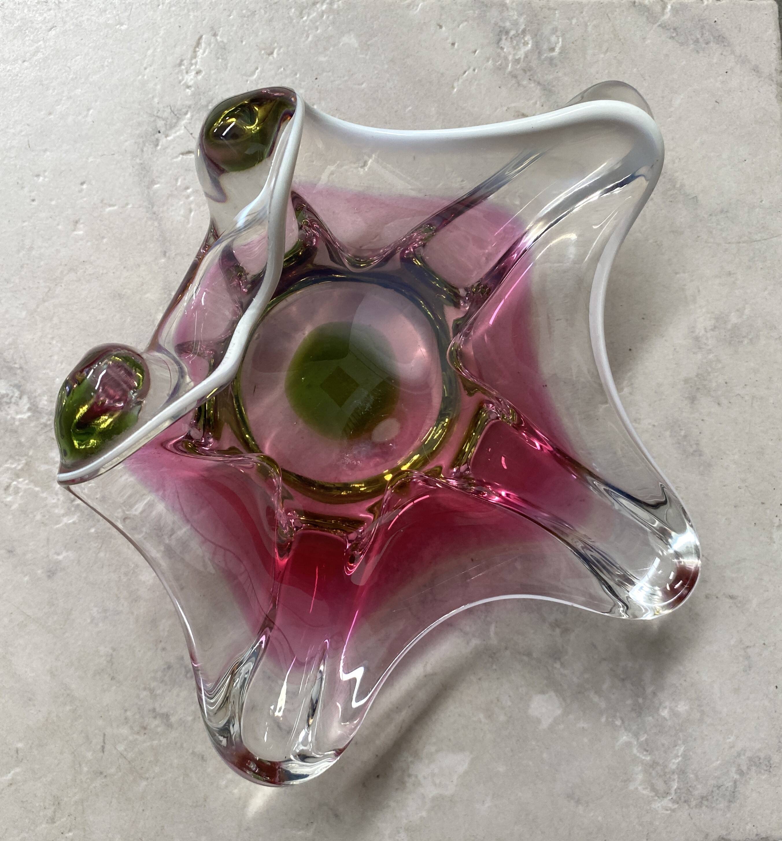 Pink and green Glass bowl by Josef Hospodka 1960s