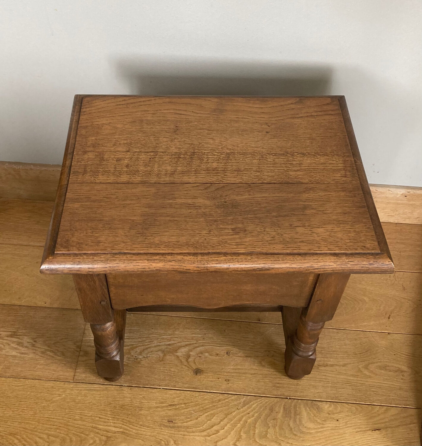 Chest bedside twentieth century solid oak pegged base spacer
