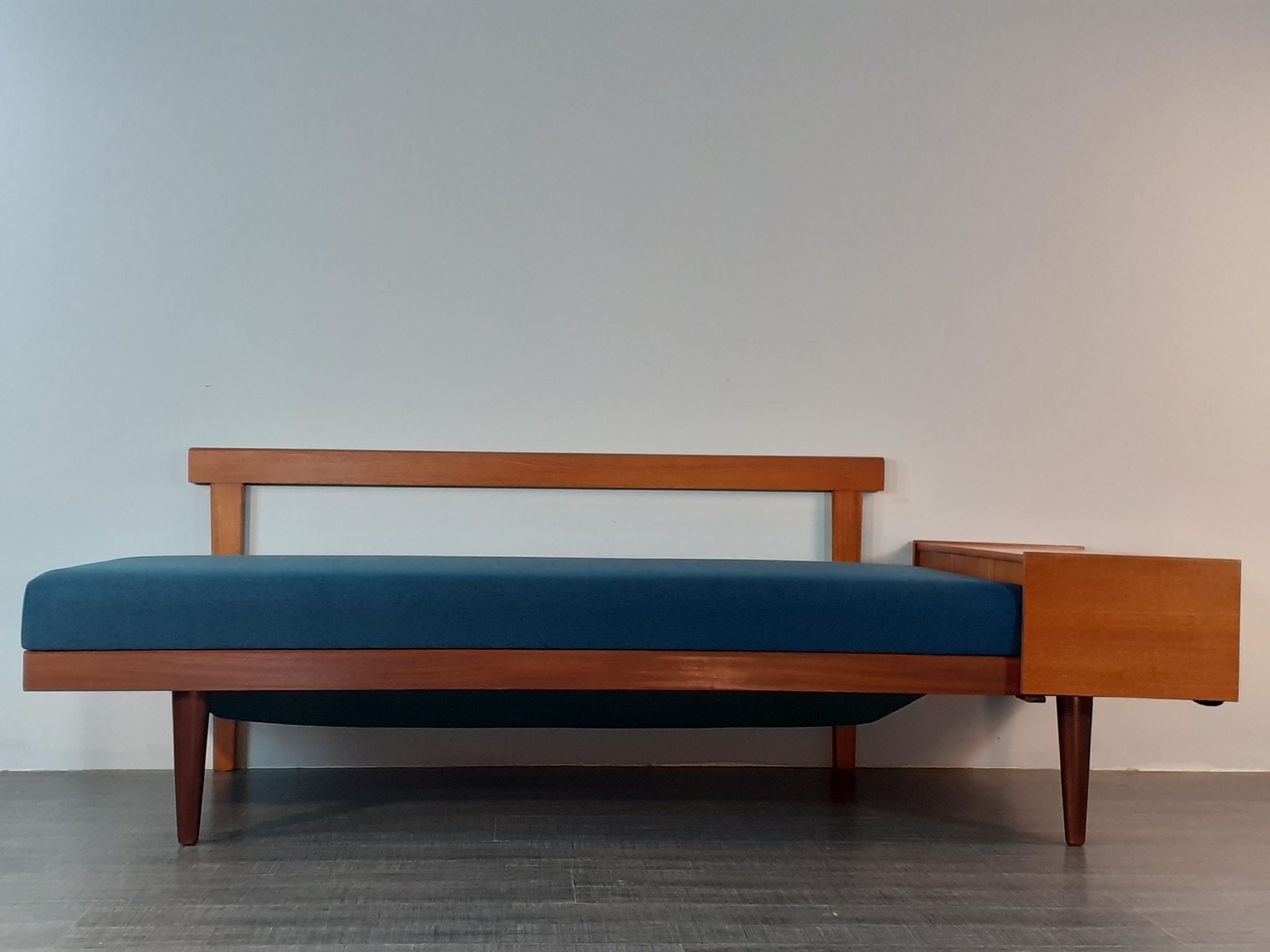 Norwegian daybed sofa in teak and blue fabric, renovated, vintage scandinavian 1960s