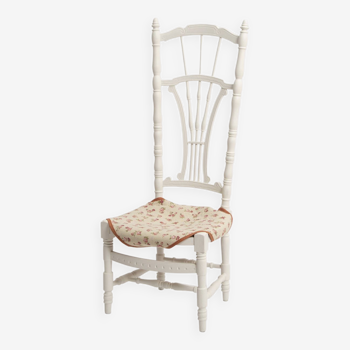 Napoleon 3 shabby white nurse chair