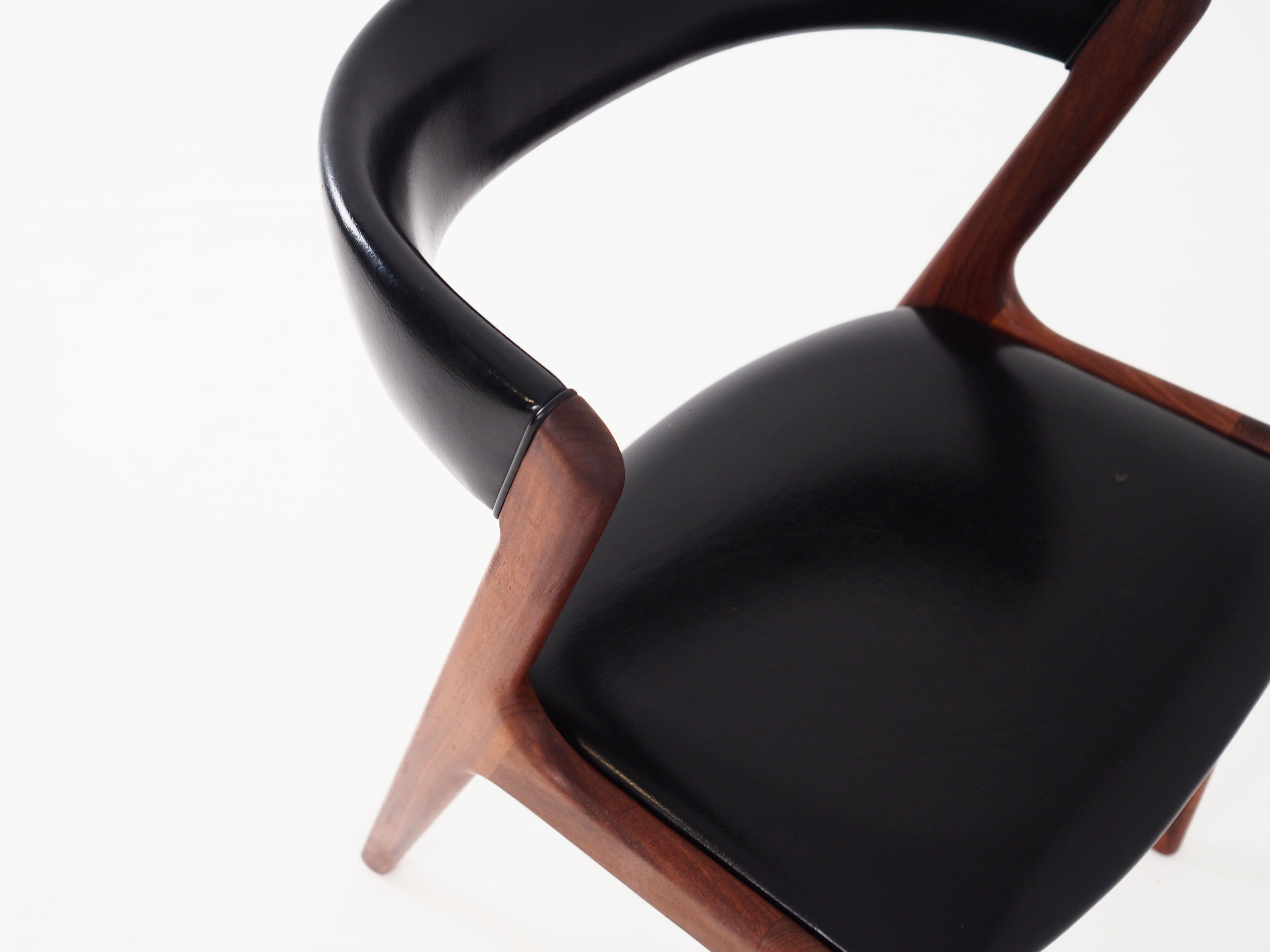 Fire  teak chair design by Kai kristiansen for Schou andersen, scandinavian design.