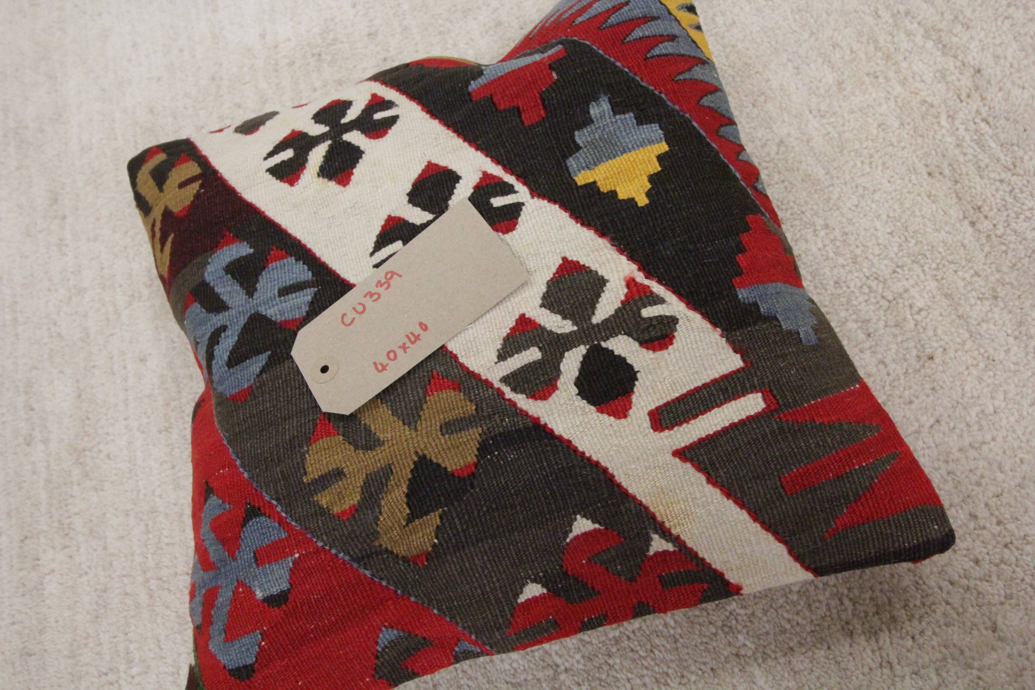 A Pair of Atique Turkish Flatweabe Kilim Cushion Cover, Geometric Pillow