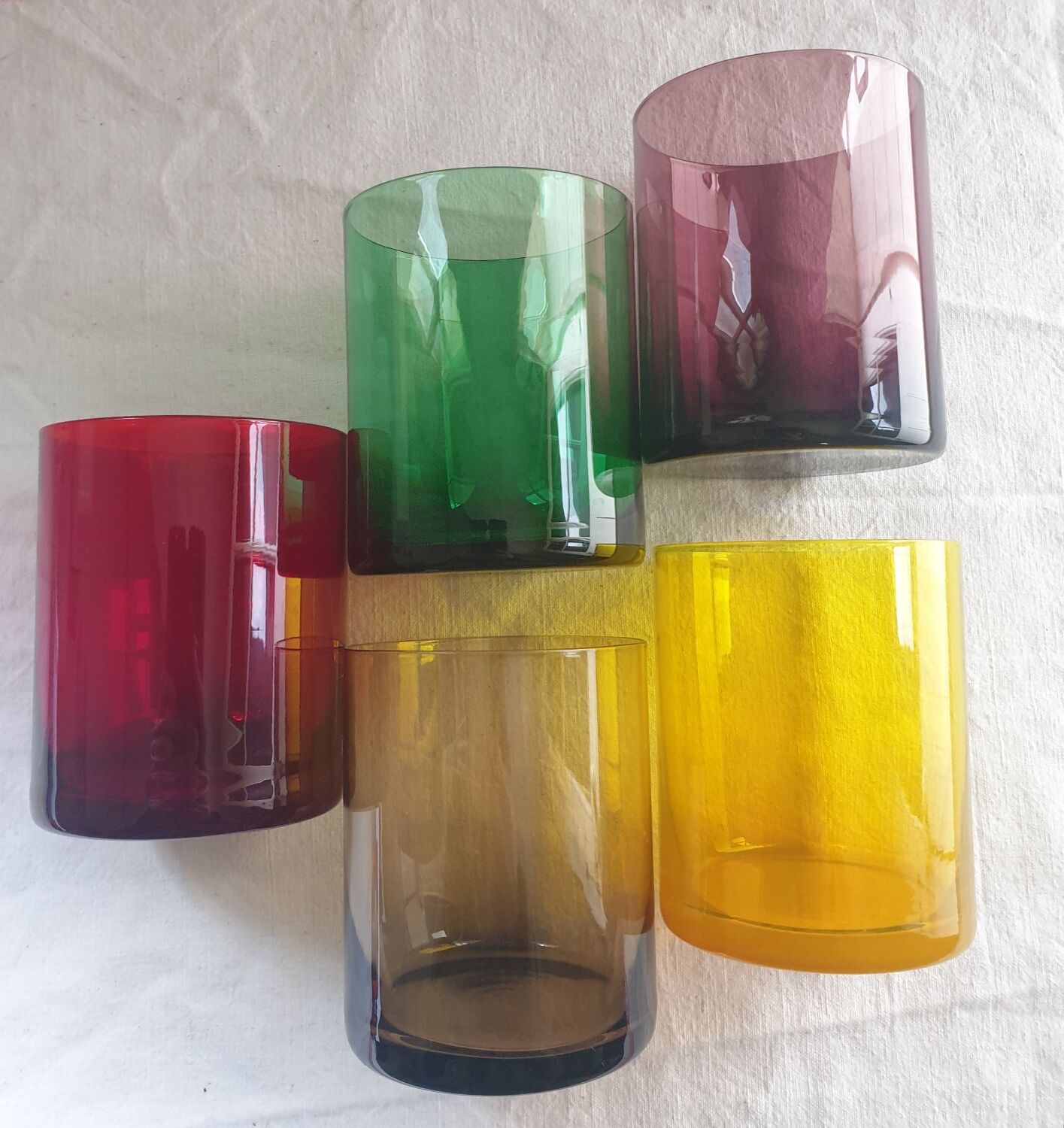 Set of 5 colored mouth-blown glasses 70's