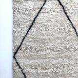Moroccan Berber carpet Beni Ouarain with black diamonds2,47x1.70m