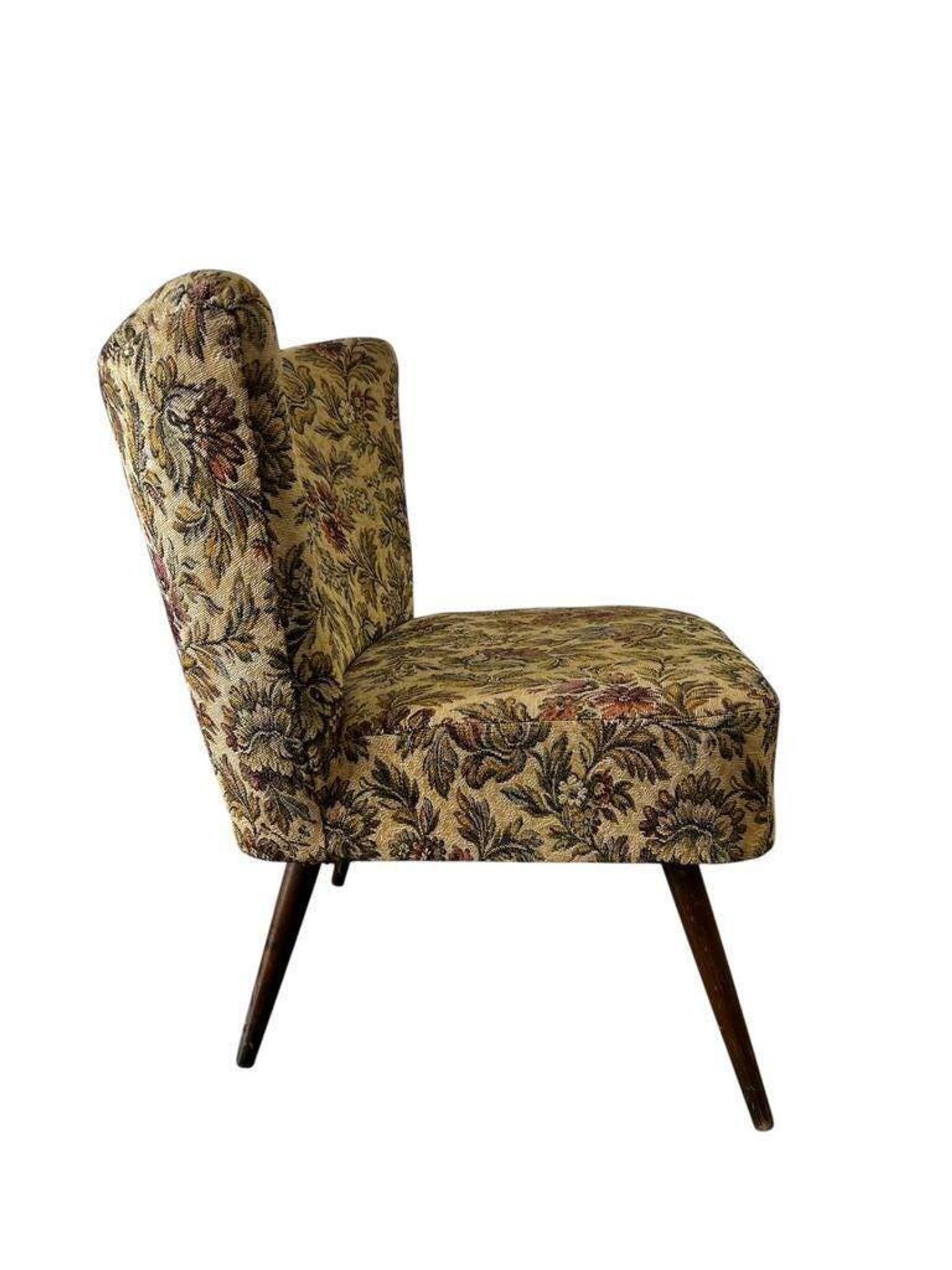 Vintage floral cocktail chair / armchair / single seater armchair