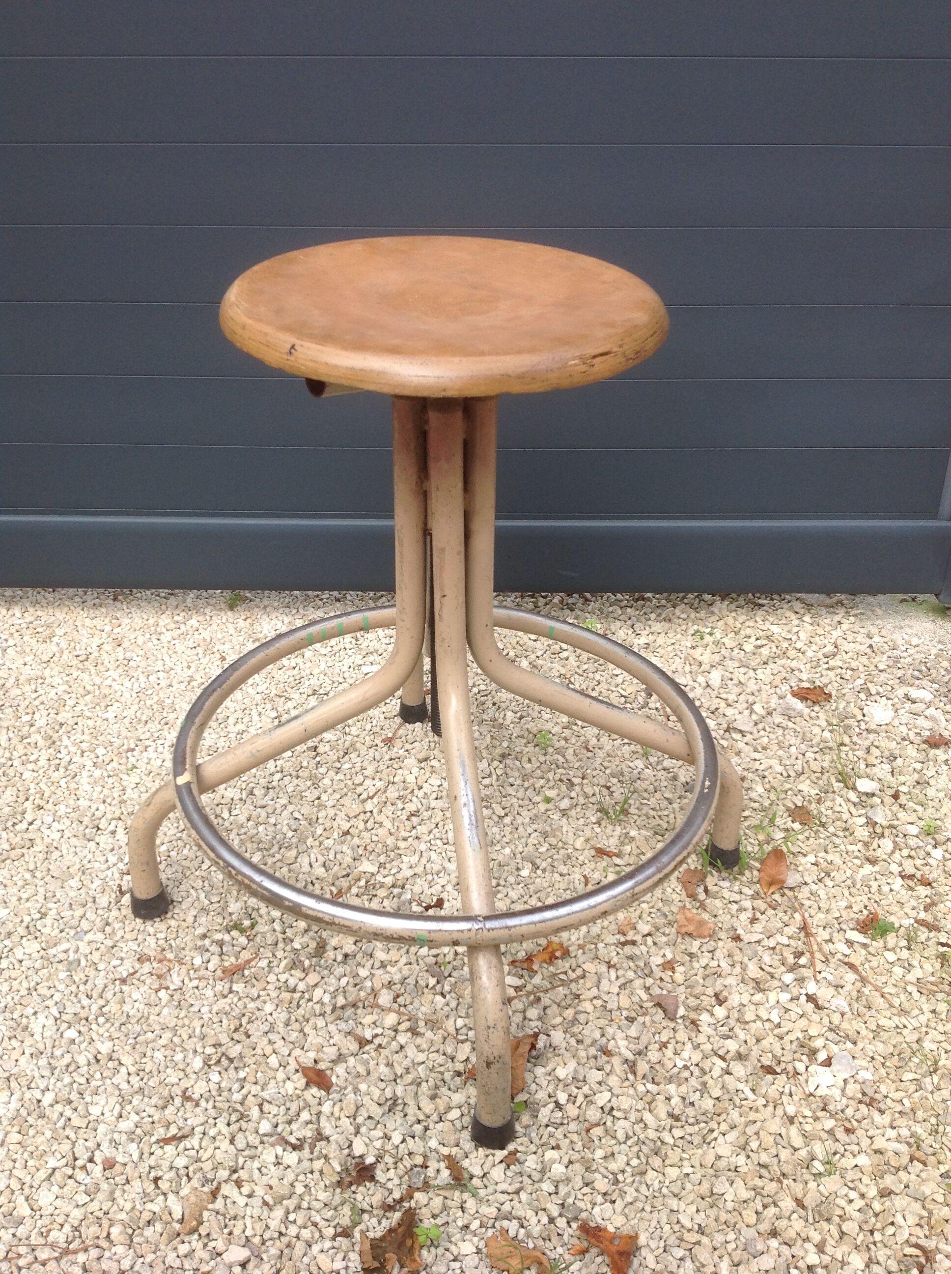 Industrial workshop stool