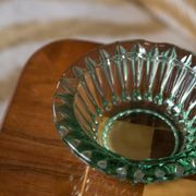 Green crystal glass bowl ashtray, mid-century, Italy, 1970s.