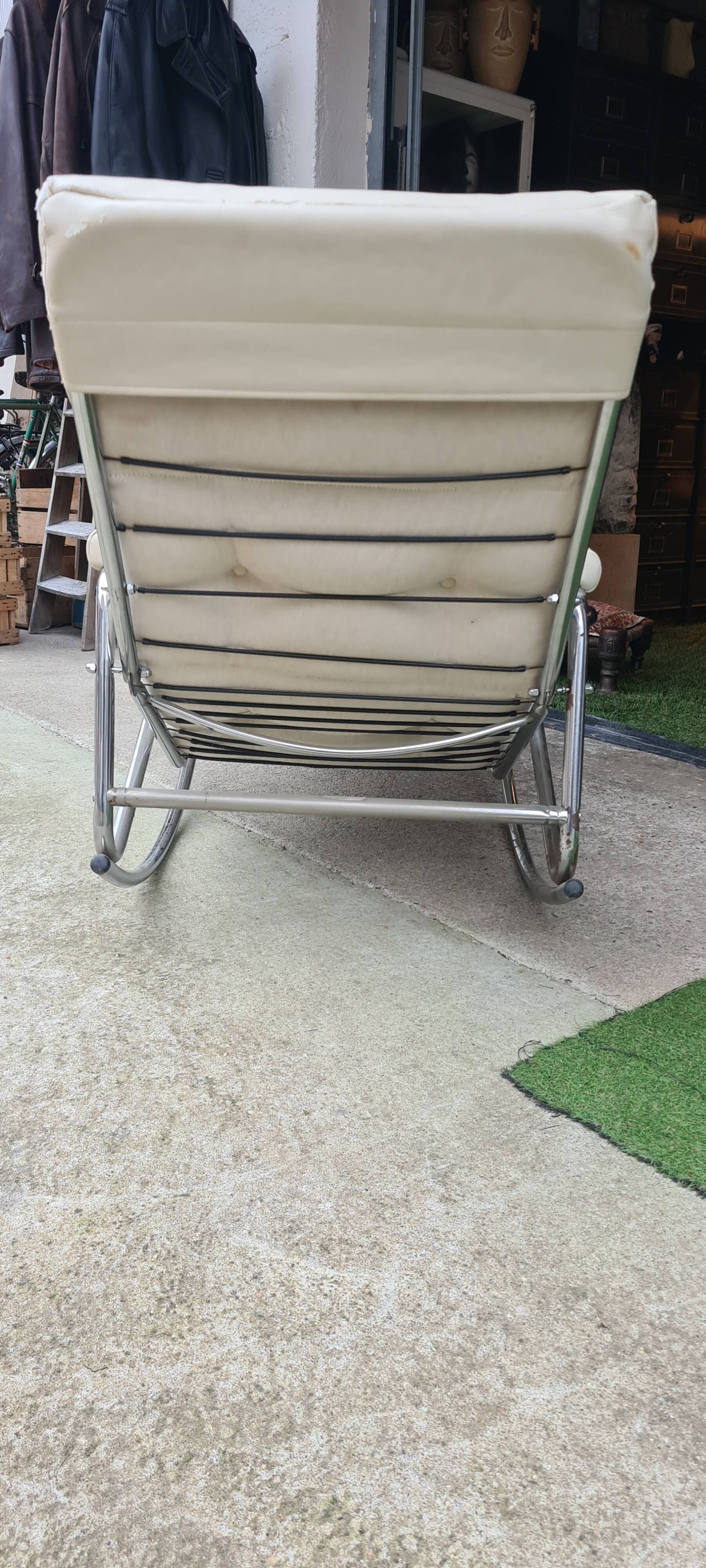 Chaise longue rocking-chair