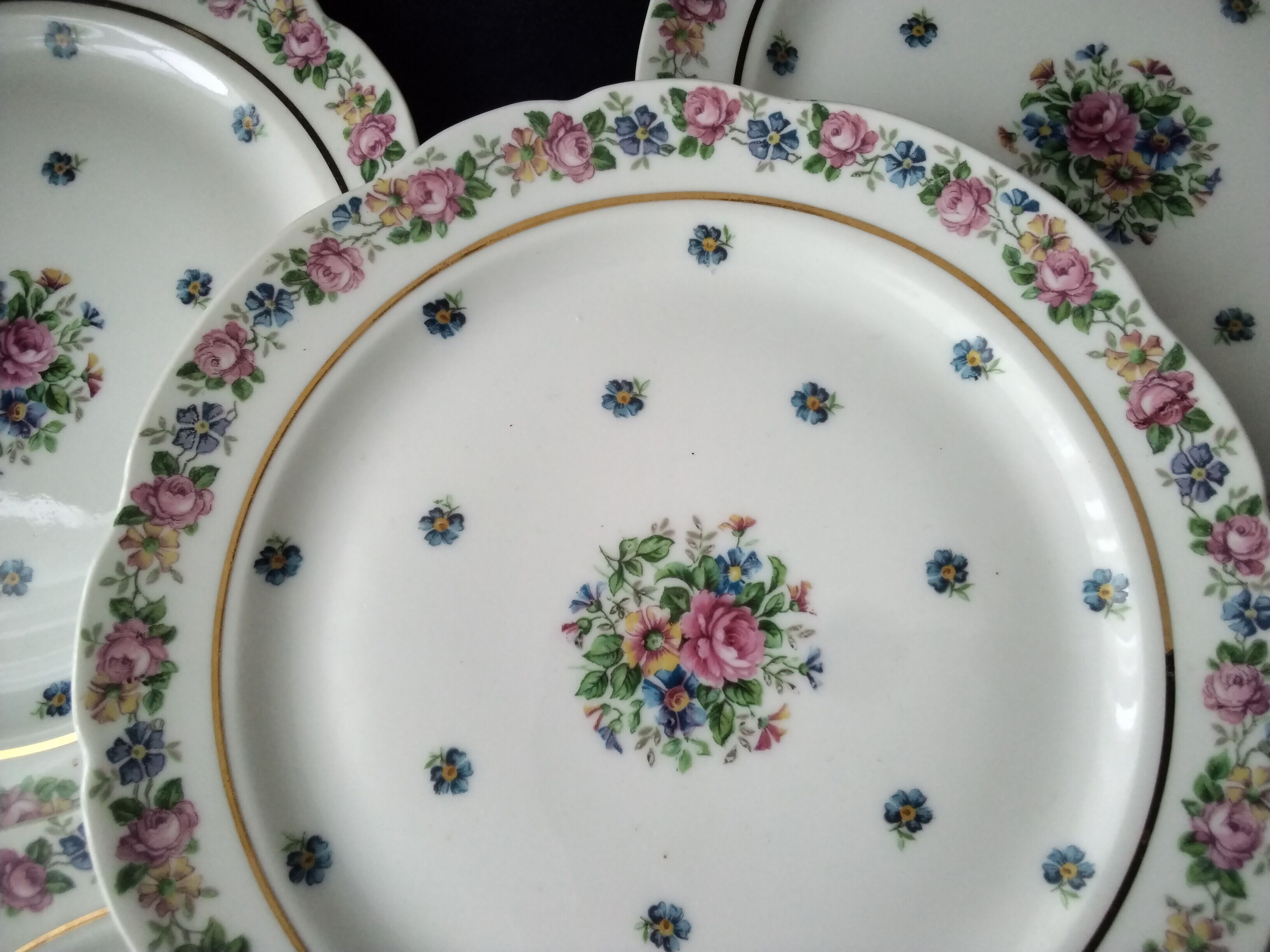 Set of 5 porcelain cake plates from Limoges Chapus Frères