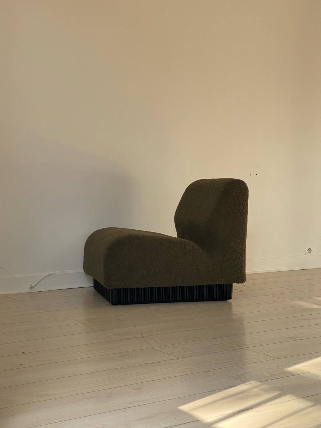 6 Herman Miller armchairs 1970